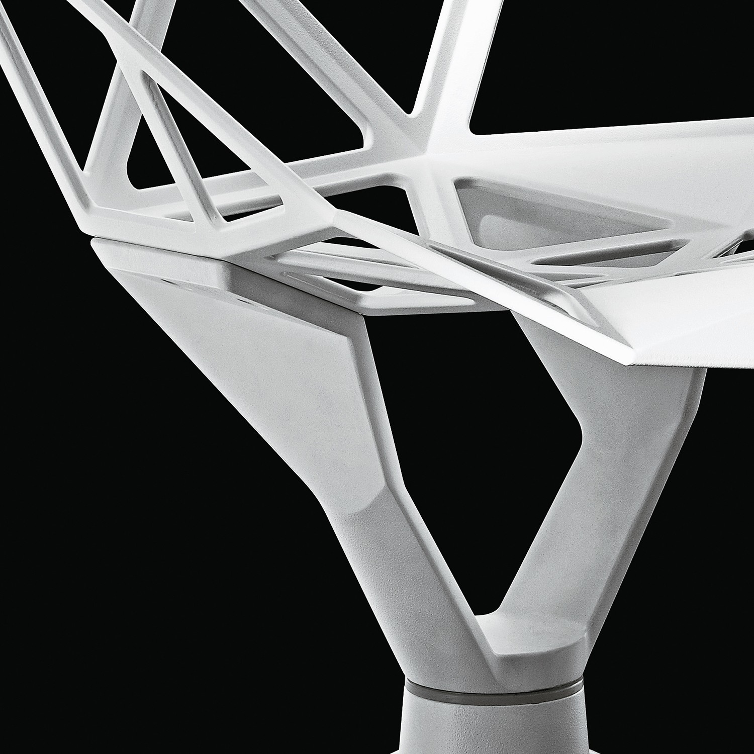 开云（中国） - 坐具|餐椅|办公家具|设计师家具|几何餐椅